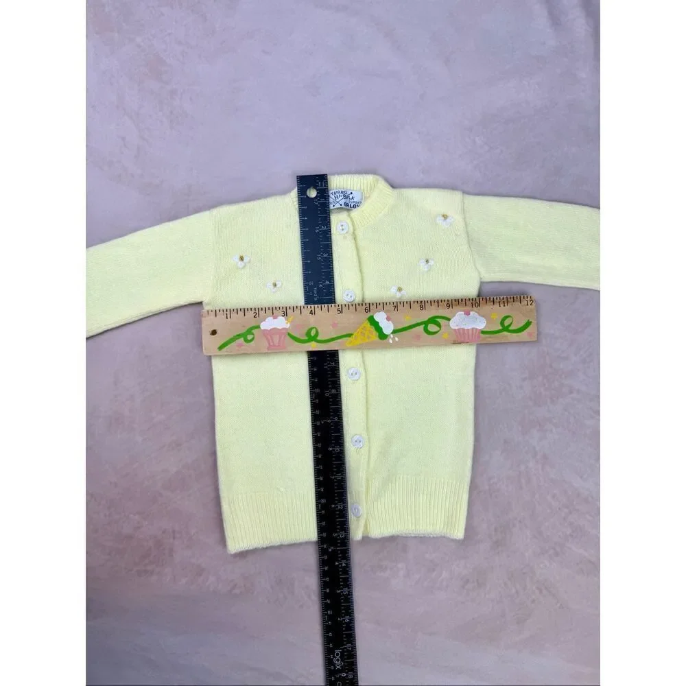 Vintage girls sweater